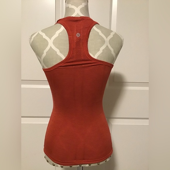 Lululemon Swiftly Tank / Racerback - Picture 2 of 3